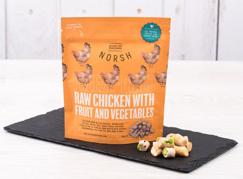 Freeze-dried Raw Chicken with Fruit and Vegetables